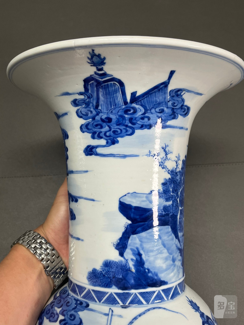 清康熙  青花“穆桂英挂帅”凤尾尊（一对） - 图7